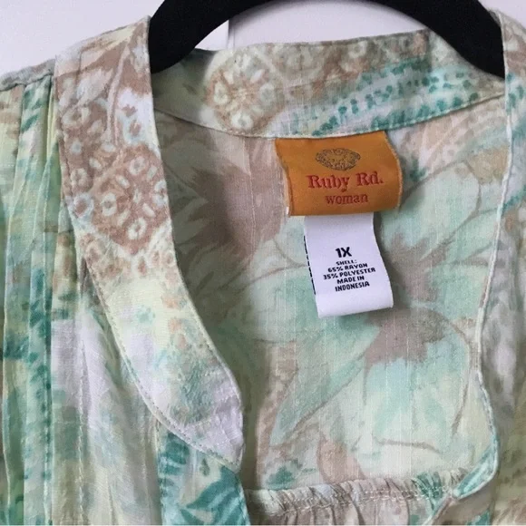 003- Ruby Rd. - Women bottom down blouse - Picture 2 of 6